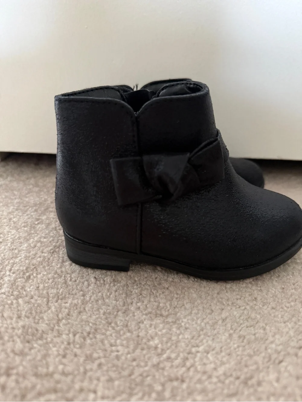 Cat & Jack Shimmer Black Toddler Bow Ankle Boots
